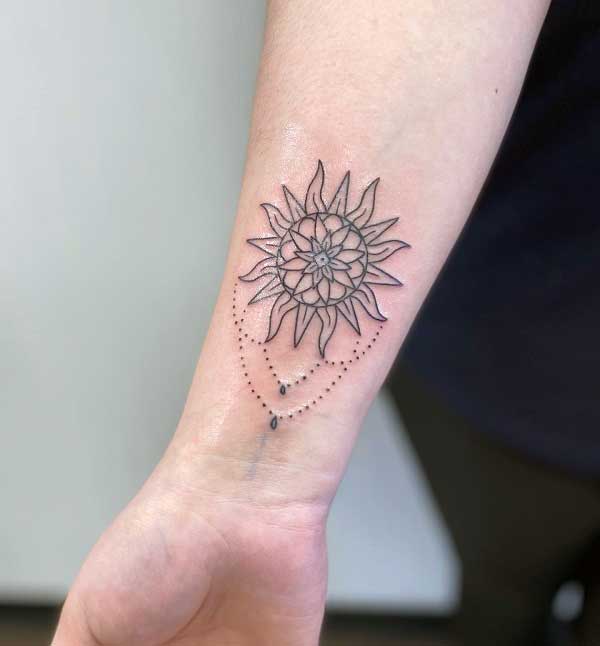 mandala-sun-tattoo-3