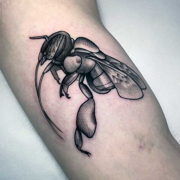 orchid-bee-tattoo-3