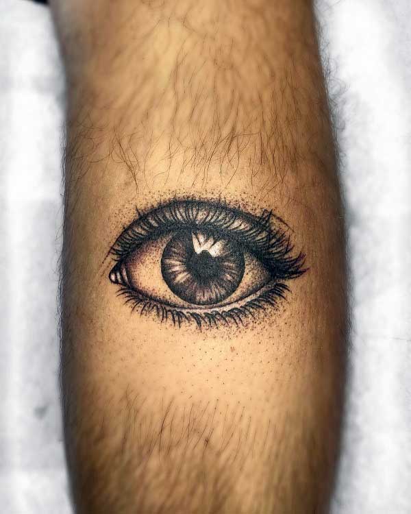 realistic-eye-tattoo-design-2