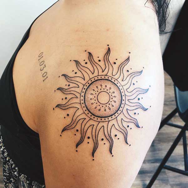 sun-shoulder-tattoo-1