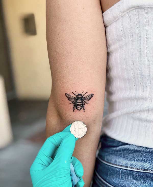 vintage-bee-tattoo-3