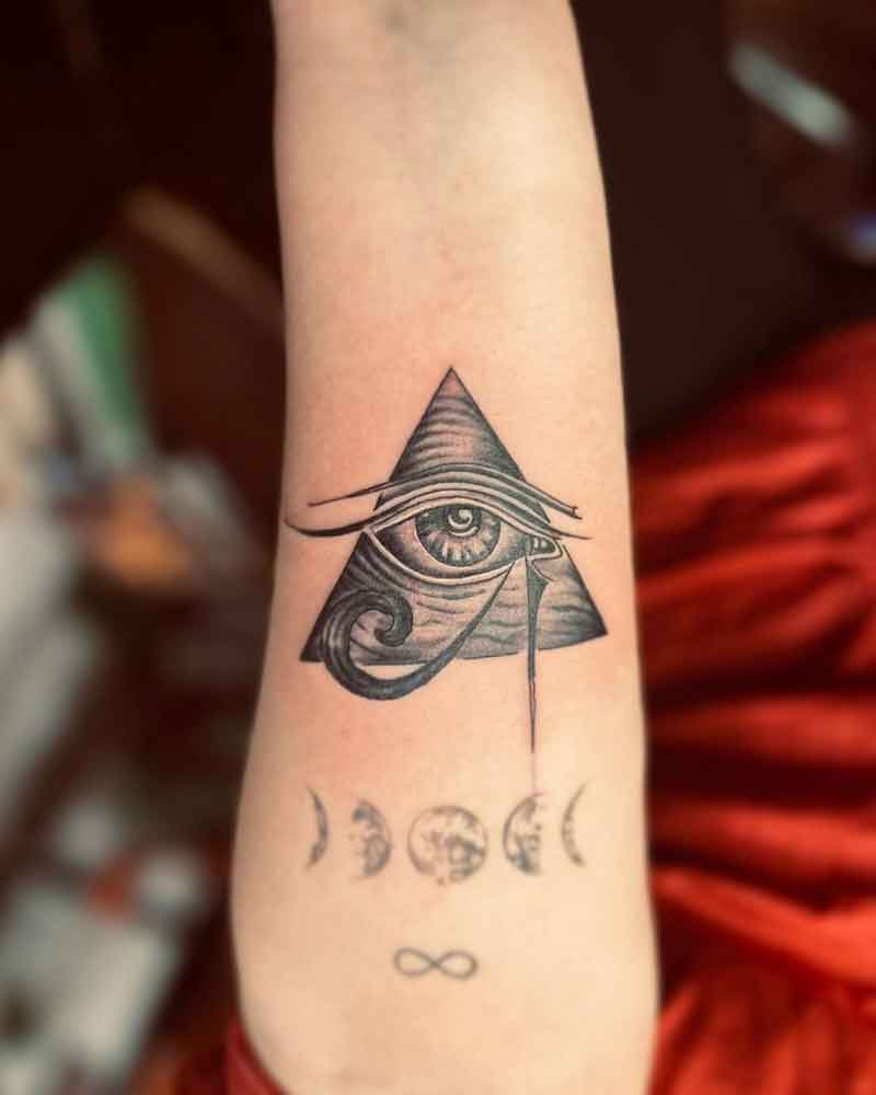 Eye Of Horus Hand Tattoo 4