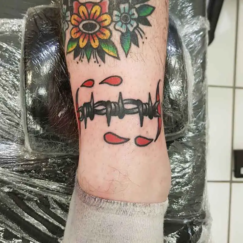 Traditional Barb Wire Tattoo 2