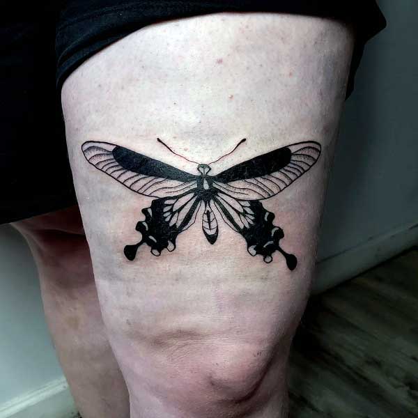 butterfly-tattoos-on-the-thigh-2