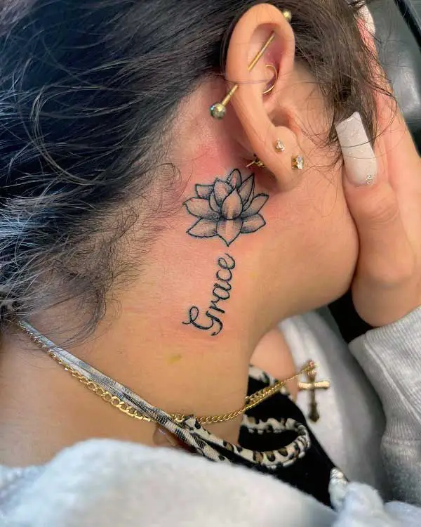 small-name-tattoos-on-neck-1