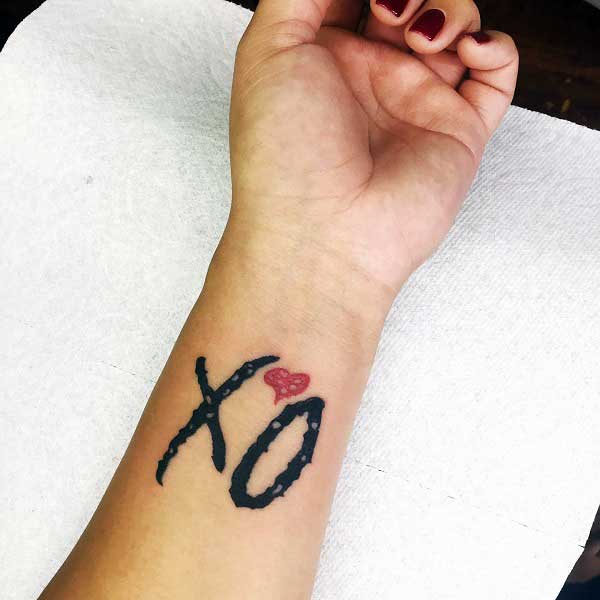the-weeknd-xo-tattoo-1