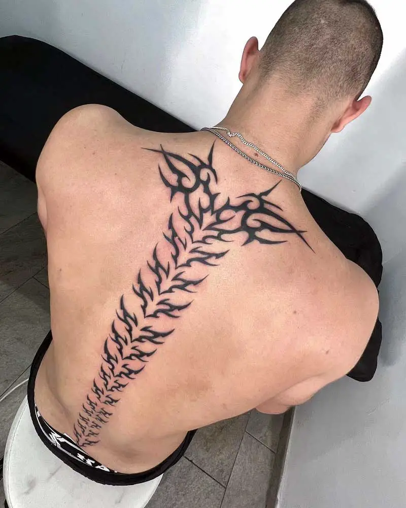 tribal-spine-tattoos-for-men-3